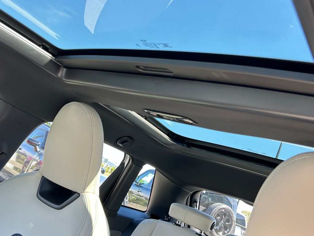 Thumbnail: 2026 MINI Cooper - 16