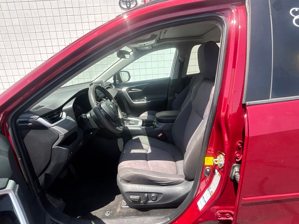 Used 2019 Toyota RAV4 SUV