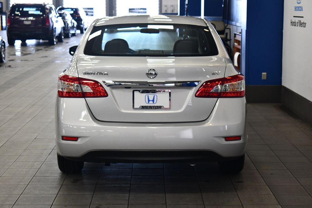 Thumbnail: 2015 Nissan Sentra - 4