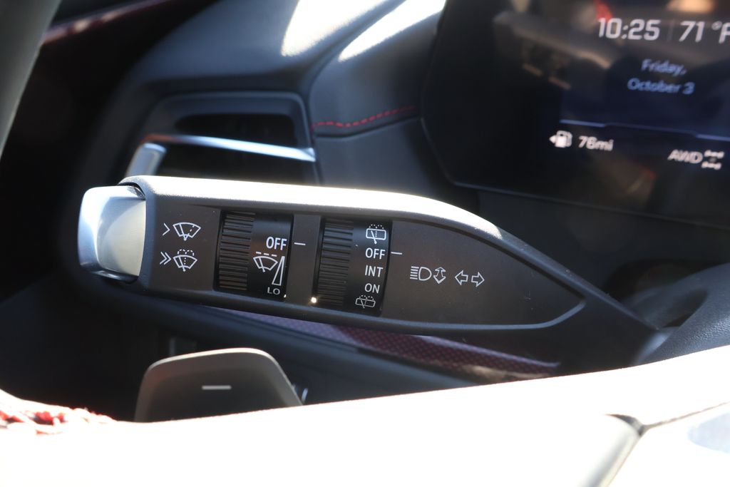 Thumbnail: 2026 Chevrolet Traverse - 26