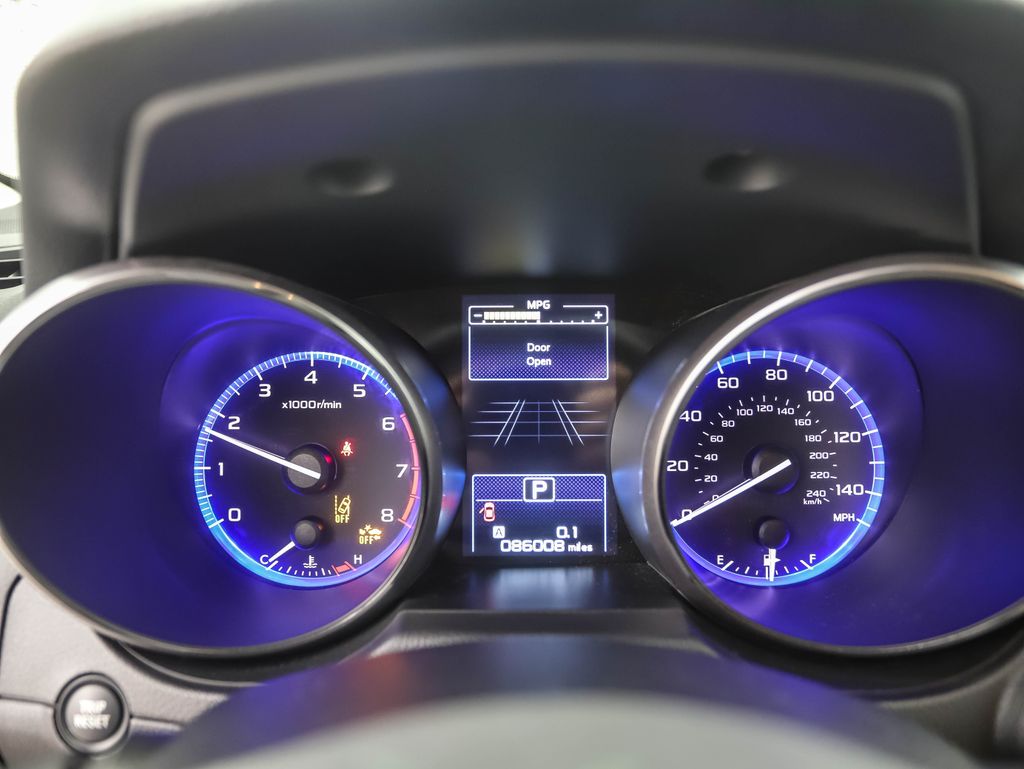 2017 Subaru Outback 2.5i Limited 14