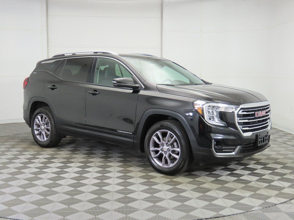 Thumbnail: 2023 GMC Terrain - 3