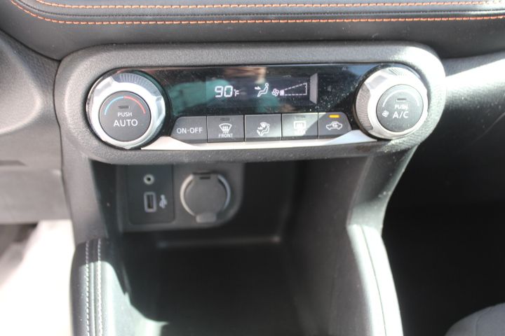 Used Car 2020 Nissan Kicks  Sr For Sale Under $15,000 In Georgetown, Texas