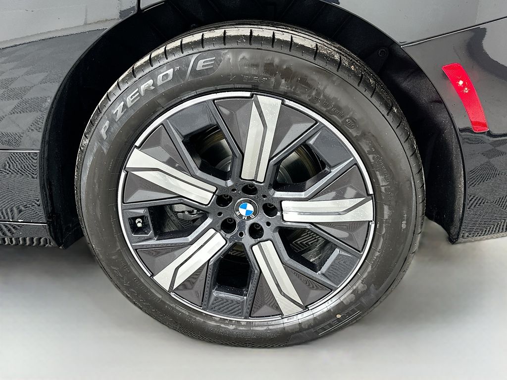 Thumbnail: 2026 BMW iX - 23