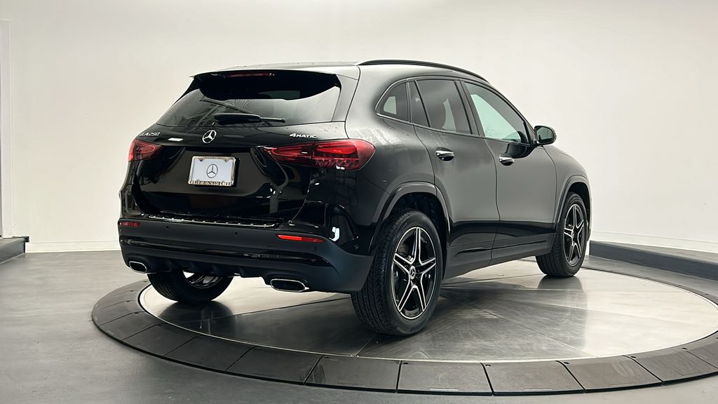 2025 Mercedes-Benz GLA 250 4MATIC 7