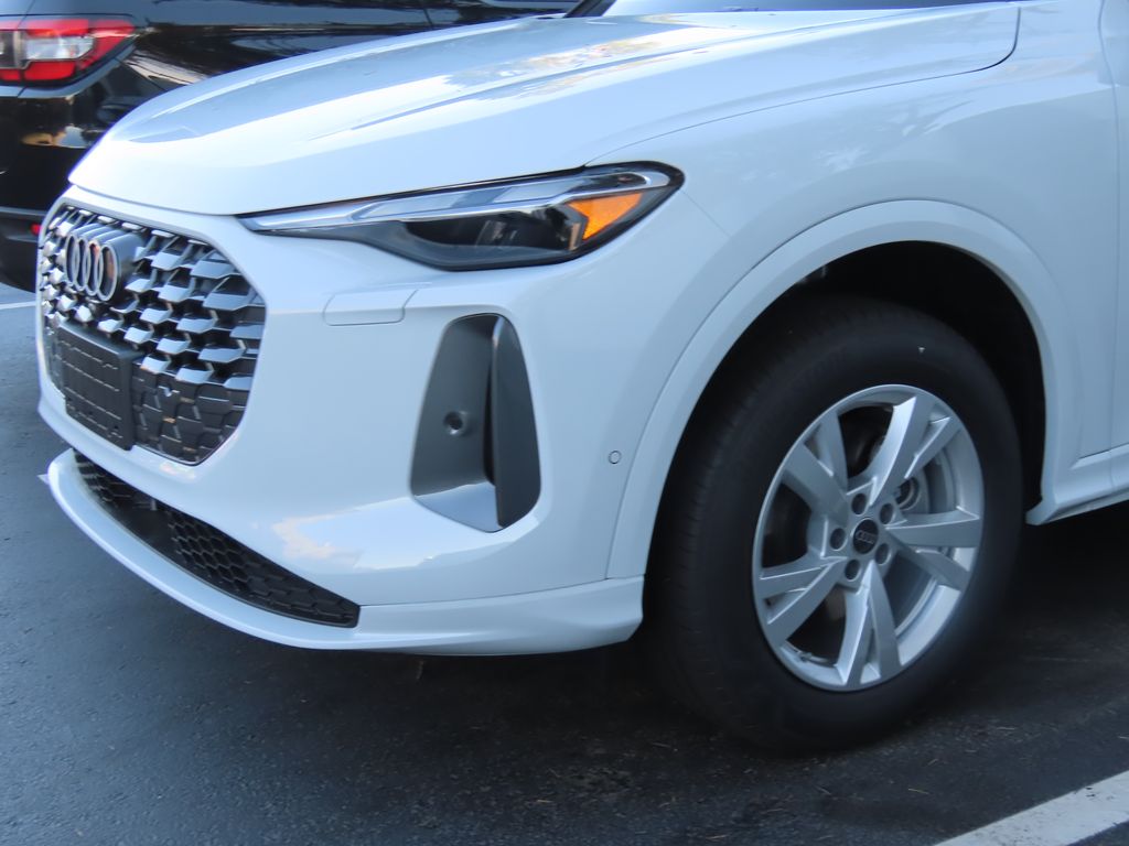 Thumbnail: 2025 Audi Q5 - 2