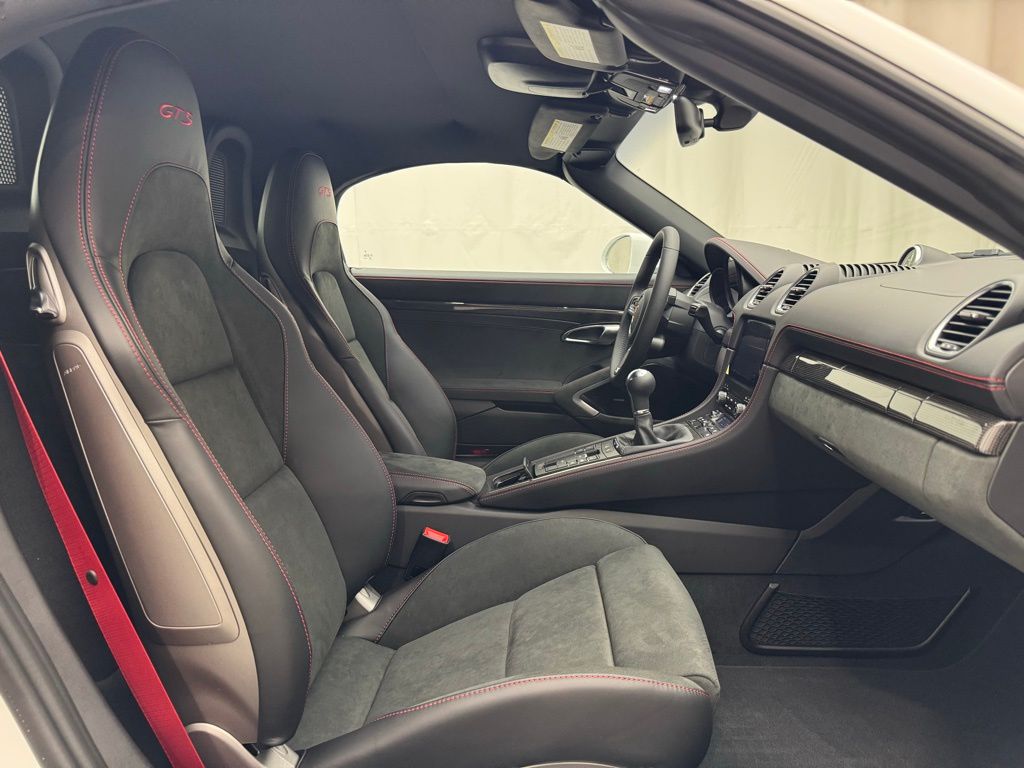 2025 Porsche 718 Boxster GTS 30
