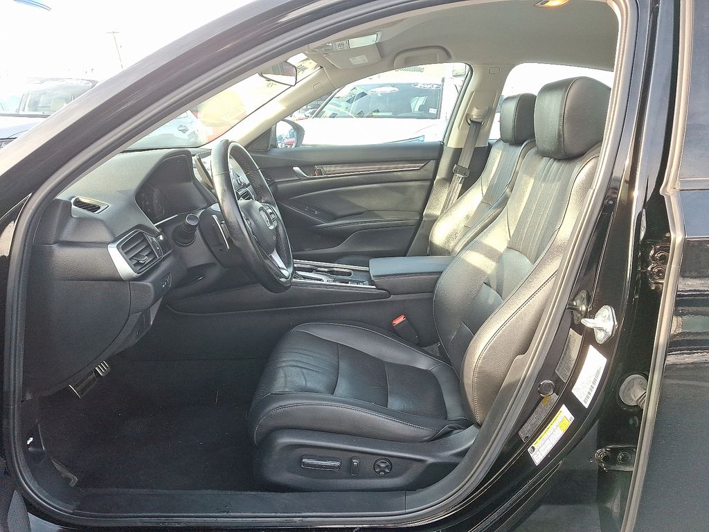 Thumbnail: 2022 Honda Accord - 14