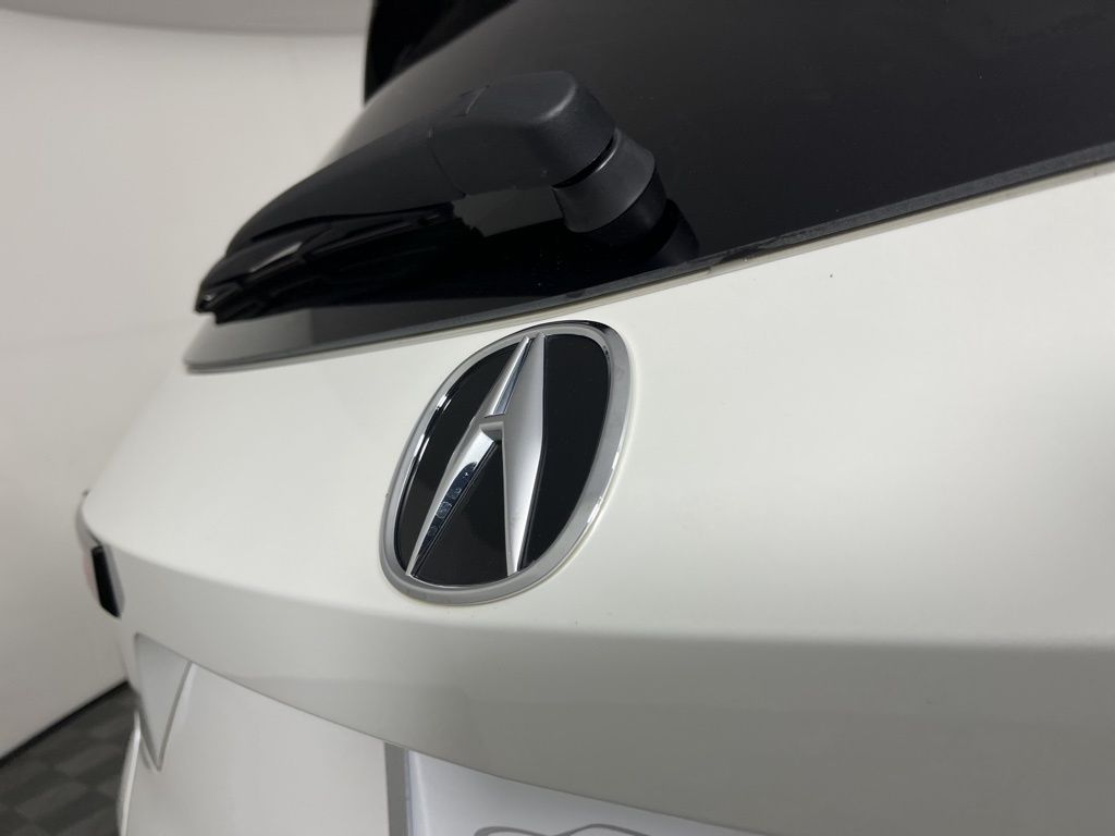 Thumbnail: 2022 Acura MDX - 22