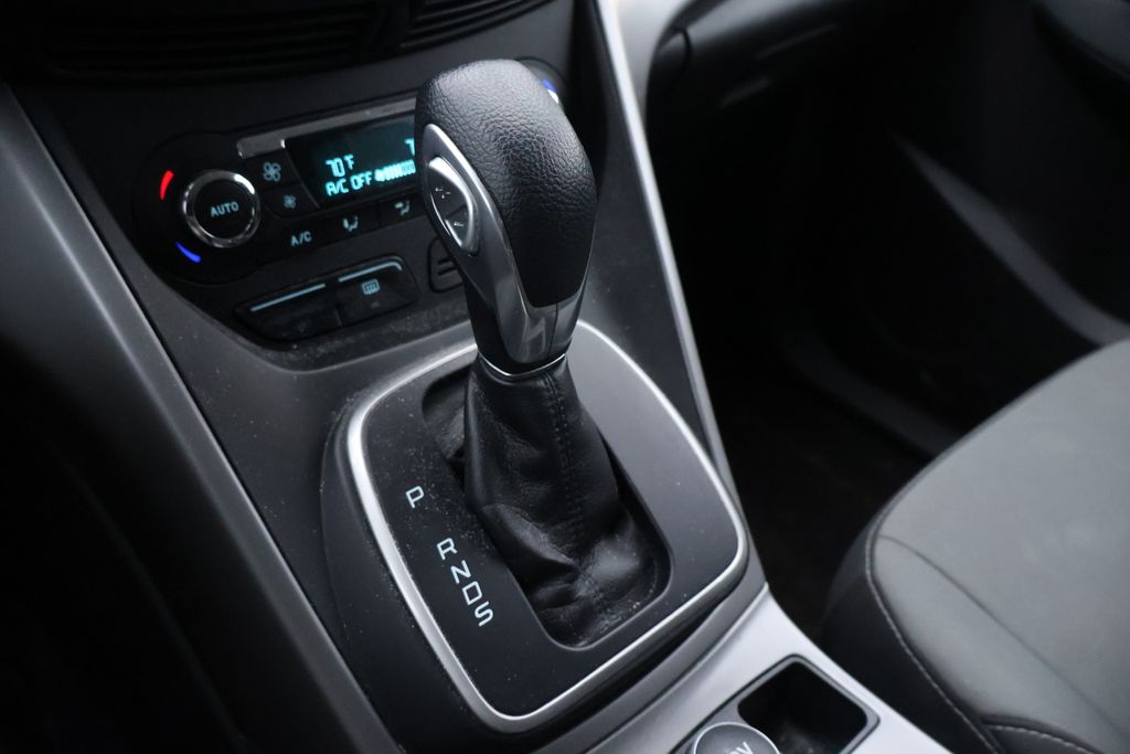 Thumbnail: 2013 Ford Escape - 24