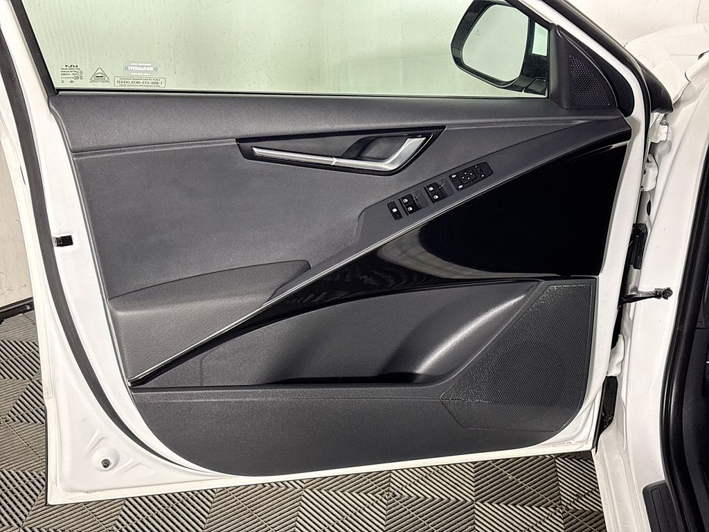 2024 Kia Niro EV Wind