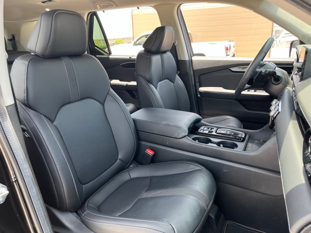 Thumbnail: 2024 Honda Pilot - 27