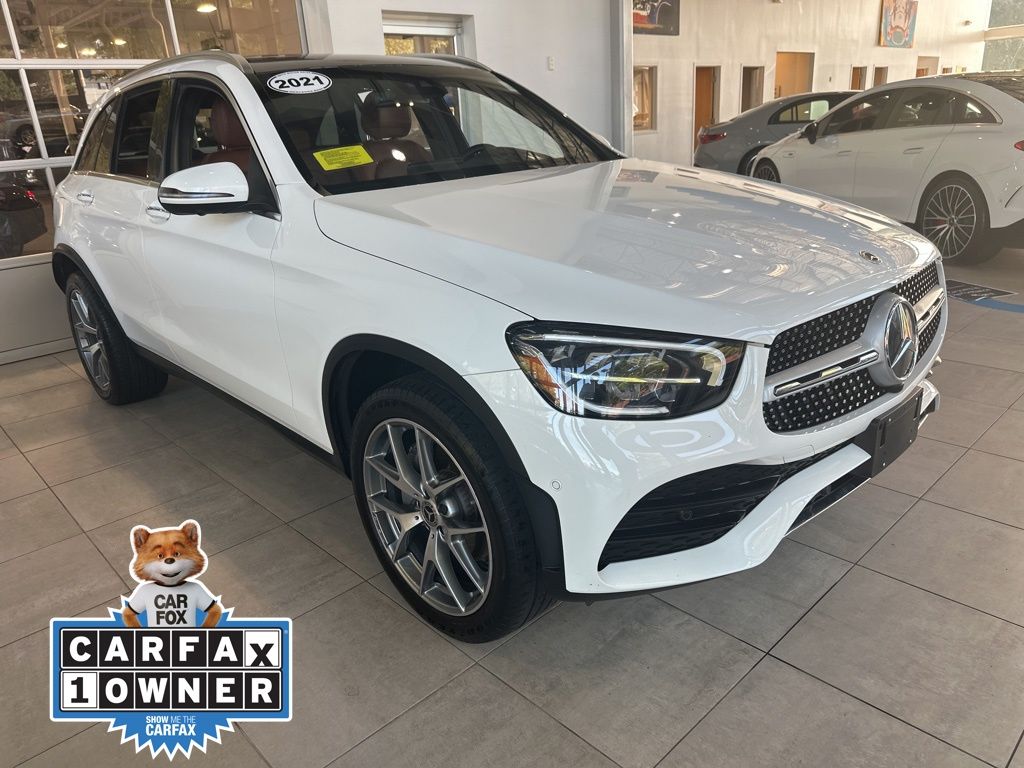 2021 Mercedes-Benz GLC GLC 300 1