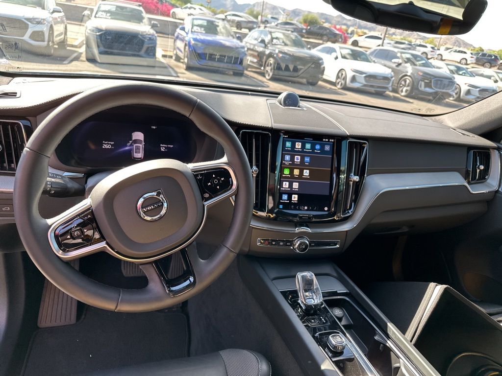 Thumbnail: 2024 Volvo XC60 - 8