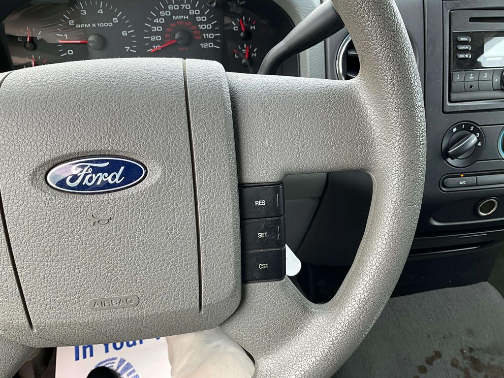 Used 2008 Red Ford XL image 11