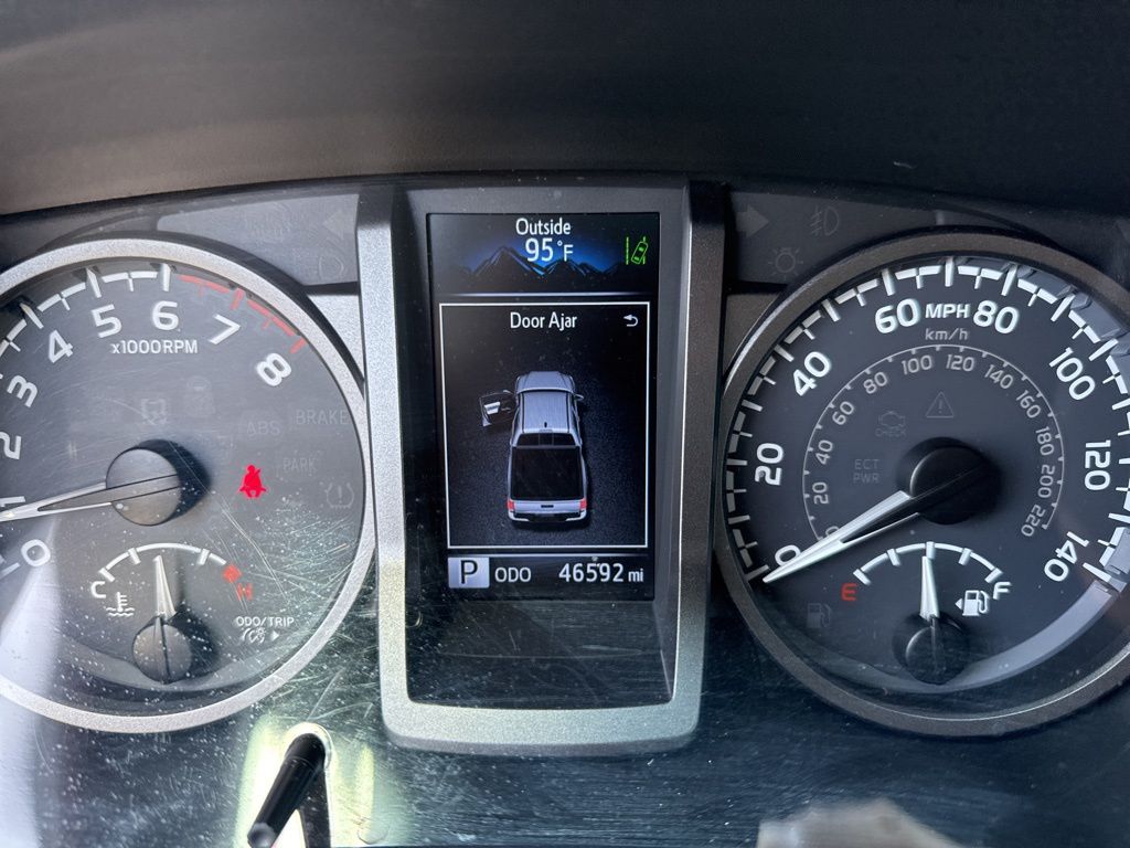 Thumbnail: 2019 Toyota Tacoma - 16