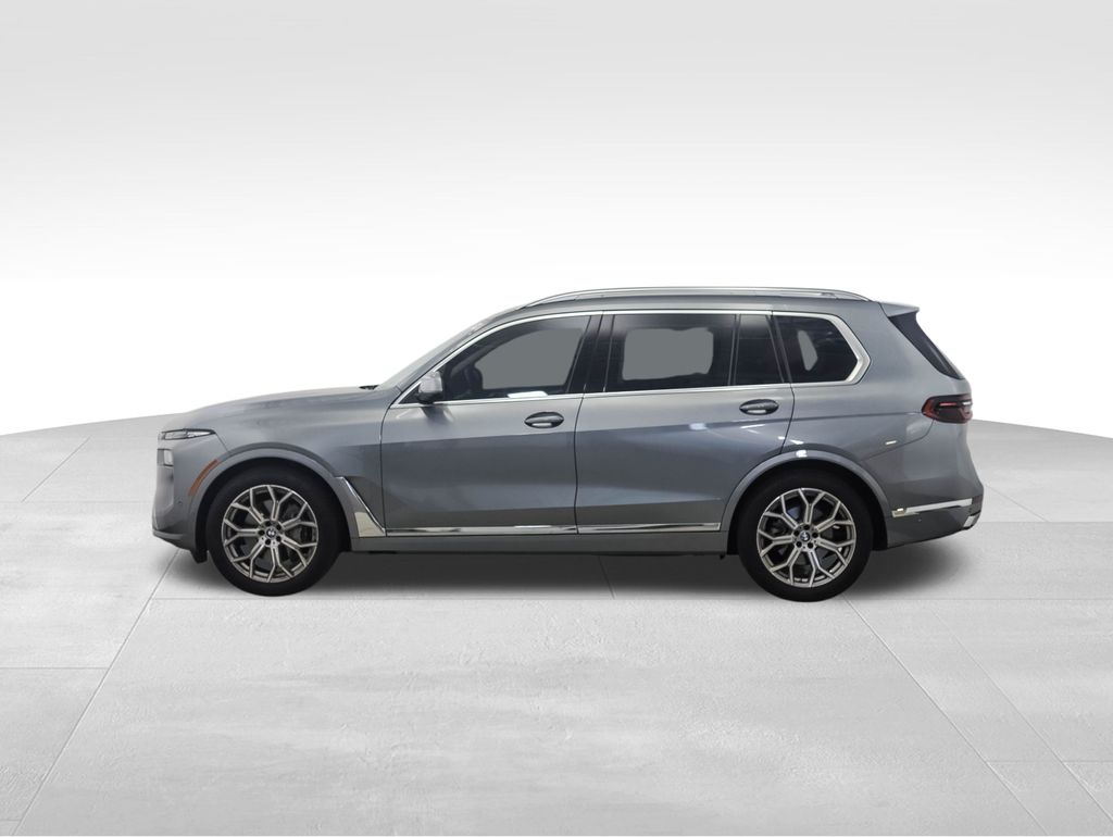Thumbnail: 2025 BMW X7 - 2