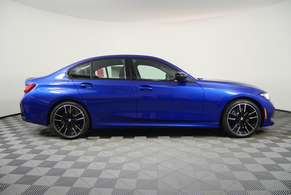 Thumbnail: 2026 BMW 3 Series - 2