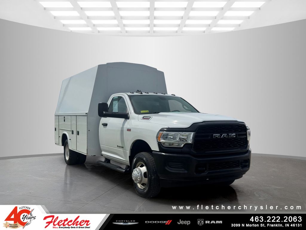 Bright White Clearcoat 2020 RAM 3500 Chassis Tradesman DRW LB RWD Pickup Truck 4X2 8-Speed Automatic