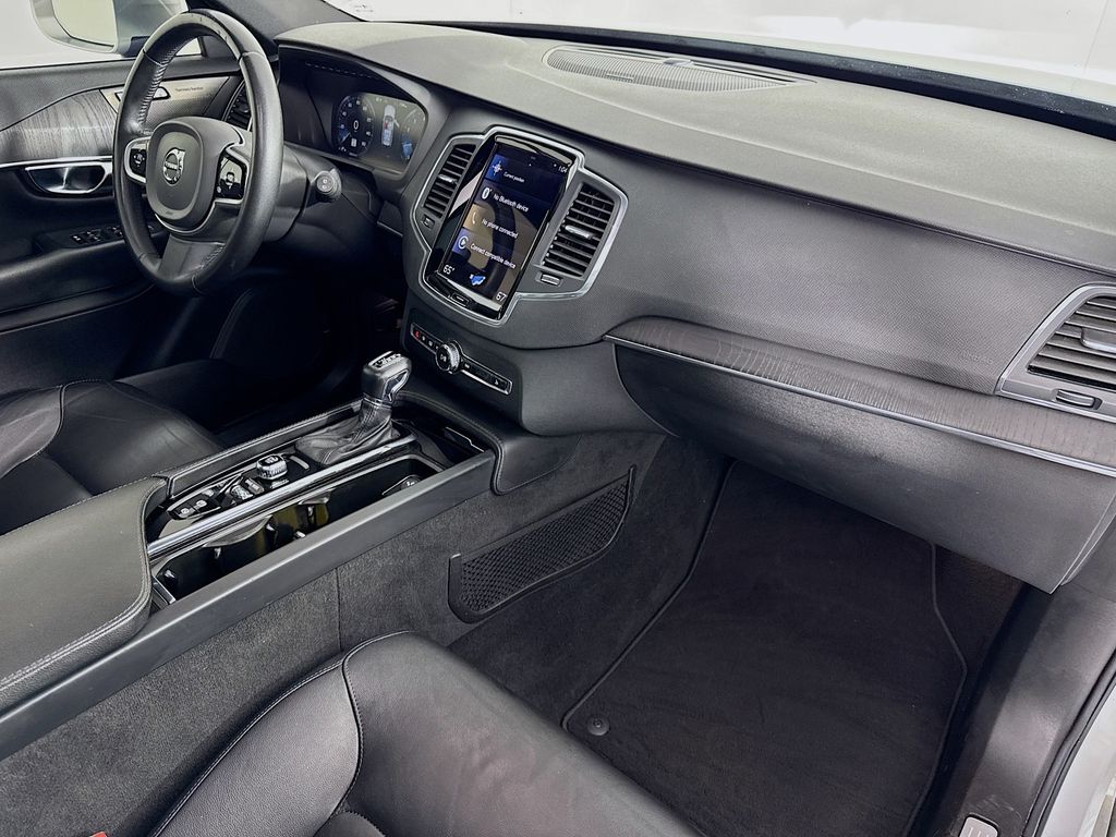 Used Car 2020 Volvo Xc90  T5 Momentum For Sale Under $20,000 In Austin, Texas