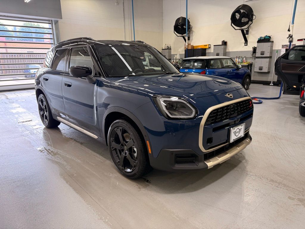 Thumbnail: 2025 MINI Cooper Countryman - 7