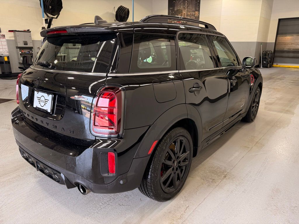 2022 MINI Cooper Countryman John Cooper Works 6