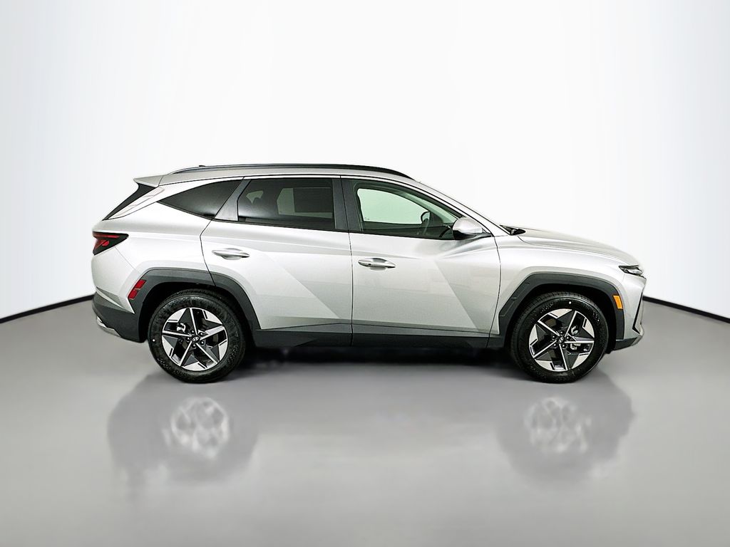 Thumbnail: 2026 Hyundai Tucson - 4