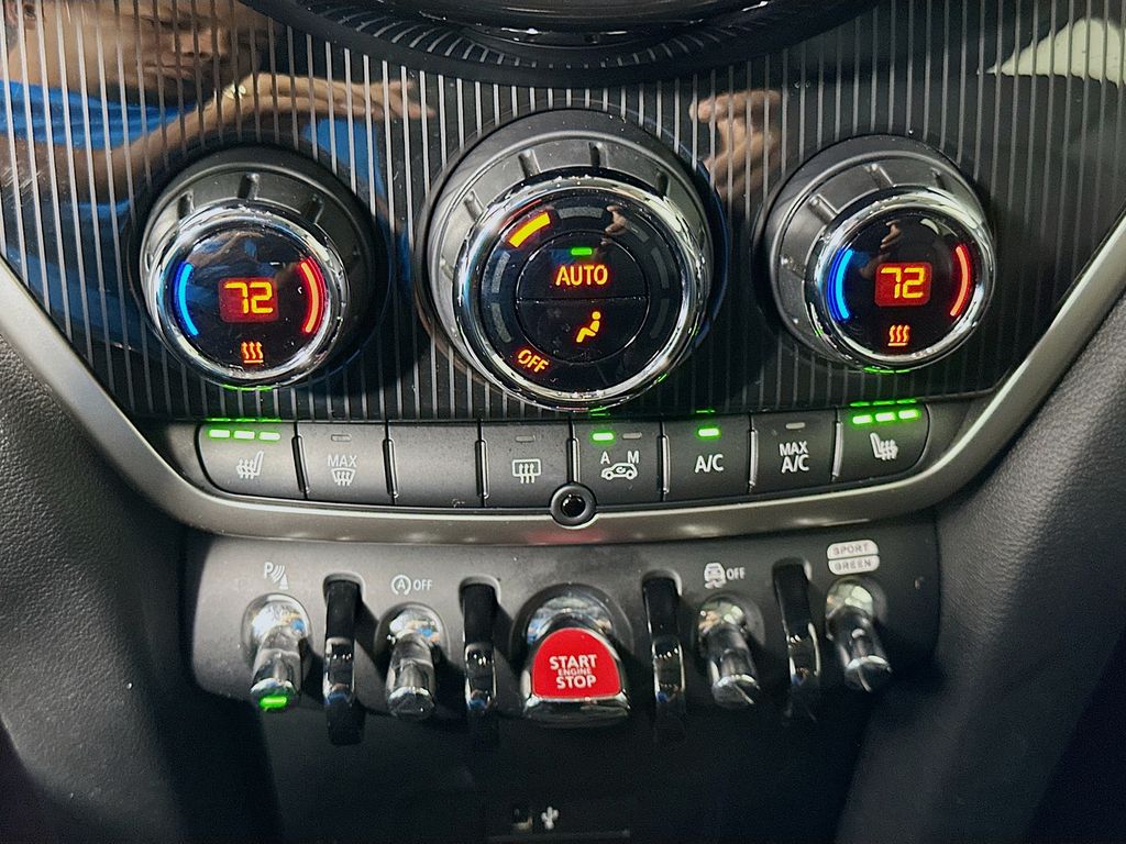 Thumbnail: 2024 MINI Cooper Countryman - 16