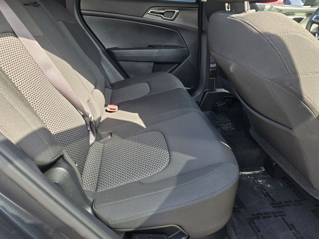 2025 Kia Sportage - $23,999