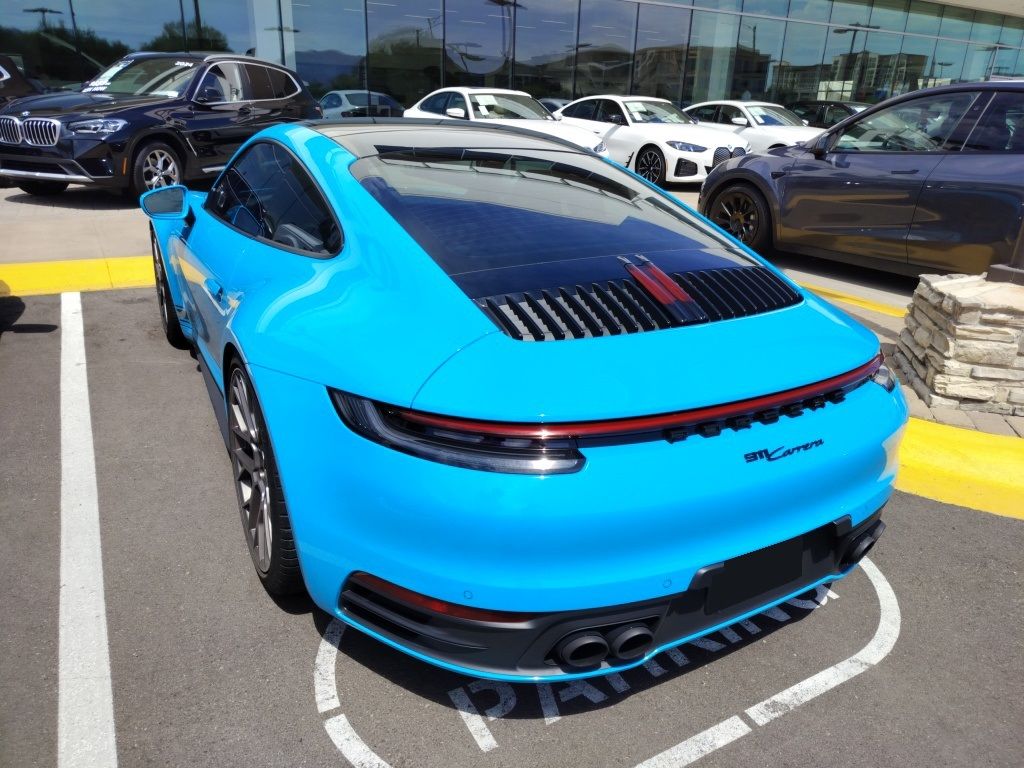 Thumbnail: 2020 Porsche 911 - 4