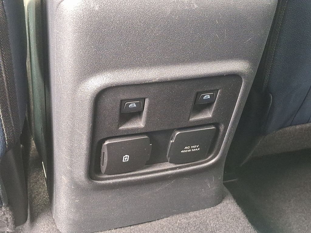Thumbnail: 2023 Ford Bronco - 11