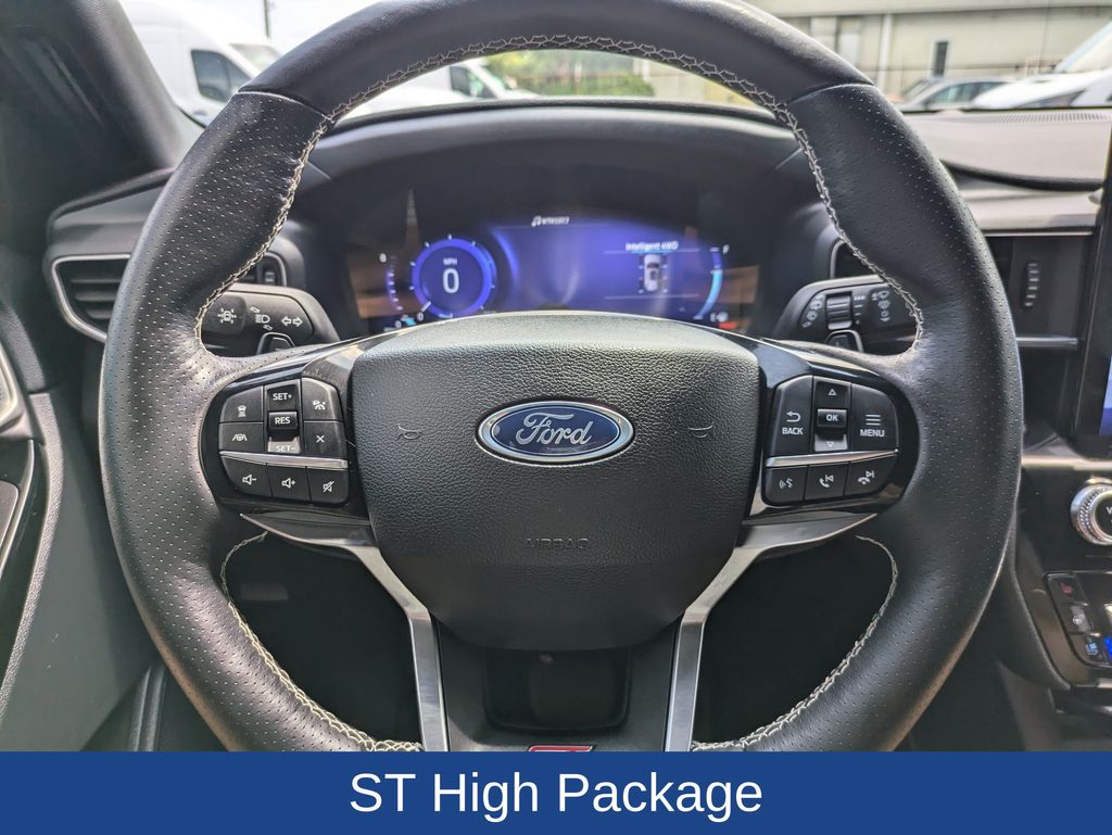 2023 Ford Explorer ST