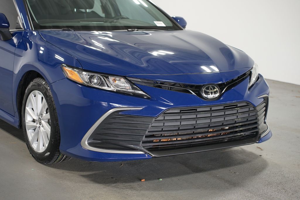 Thumbnail: 2024 Toyota Camry - 4