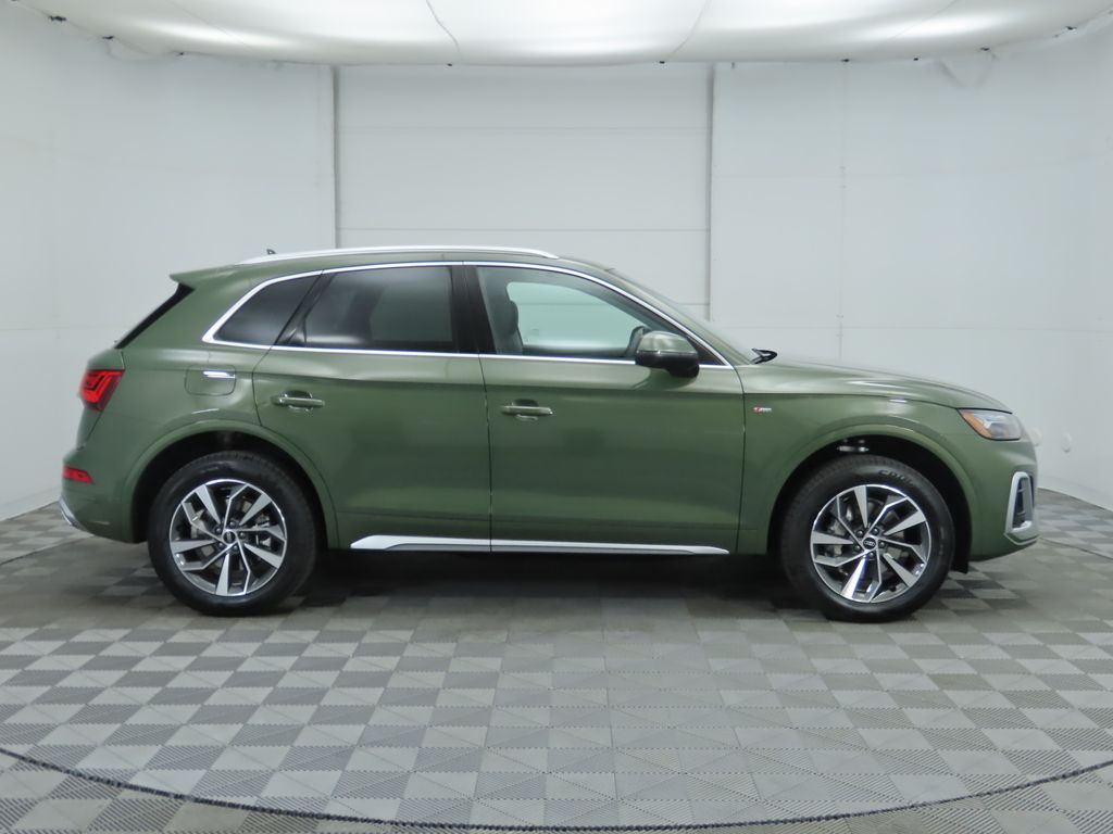 2025 Audi Q5 e Premium Plus 5