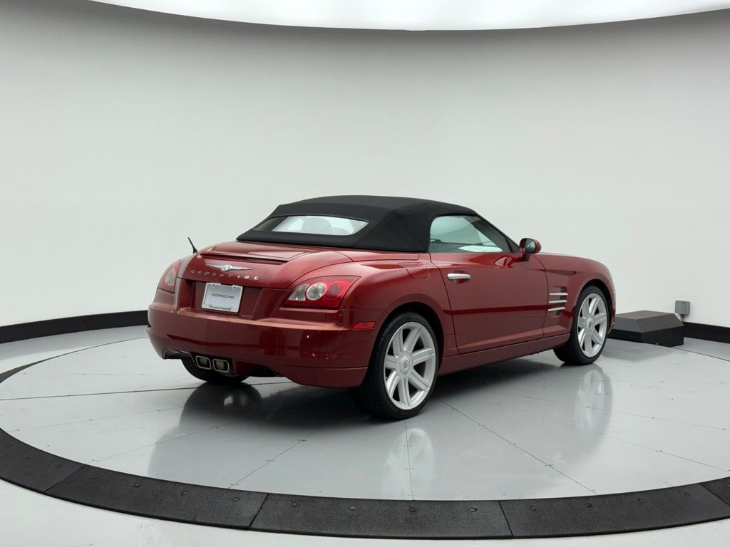 Thumbnail: 2005 Chrysler Crossfire - 4