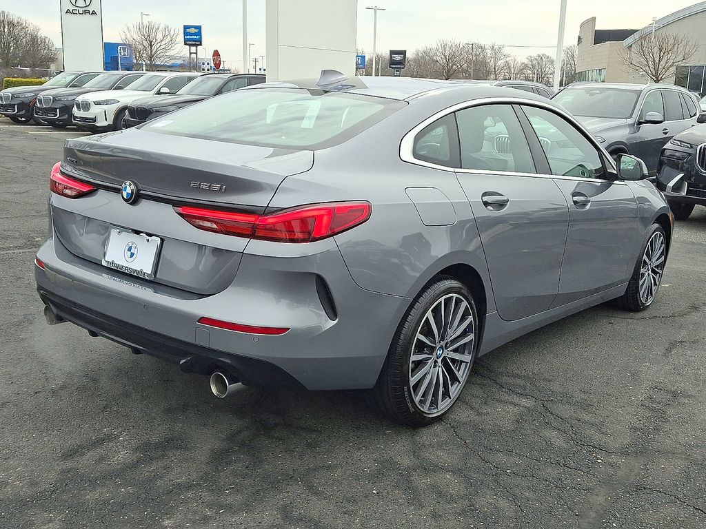 Thumbnail: 2022 BMW 2 Series - 6