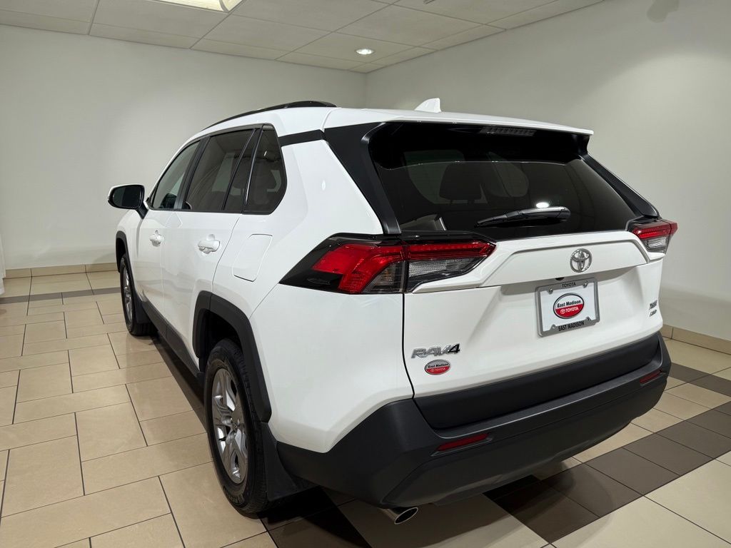 Thumbnail: 2025 Toyota RAV4 - 3