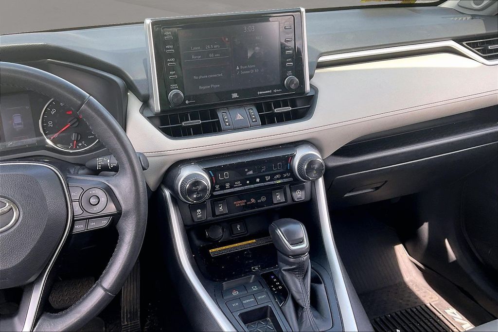 Used 2020 Toyota RAV4 SUV