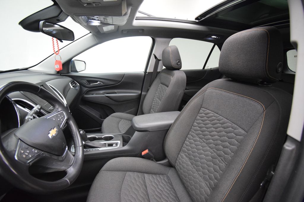 used 2021 Chevrolet Equinox car, priced at $16,400