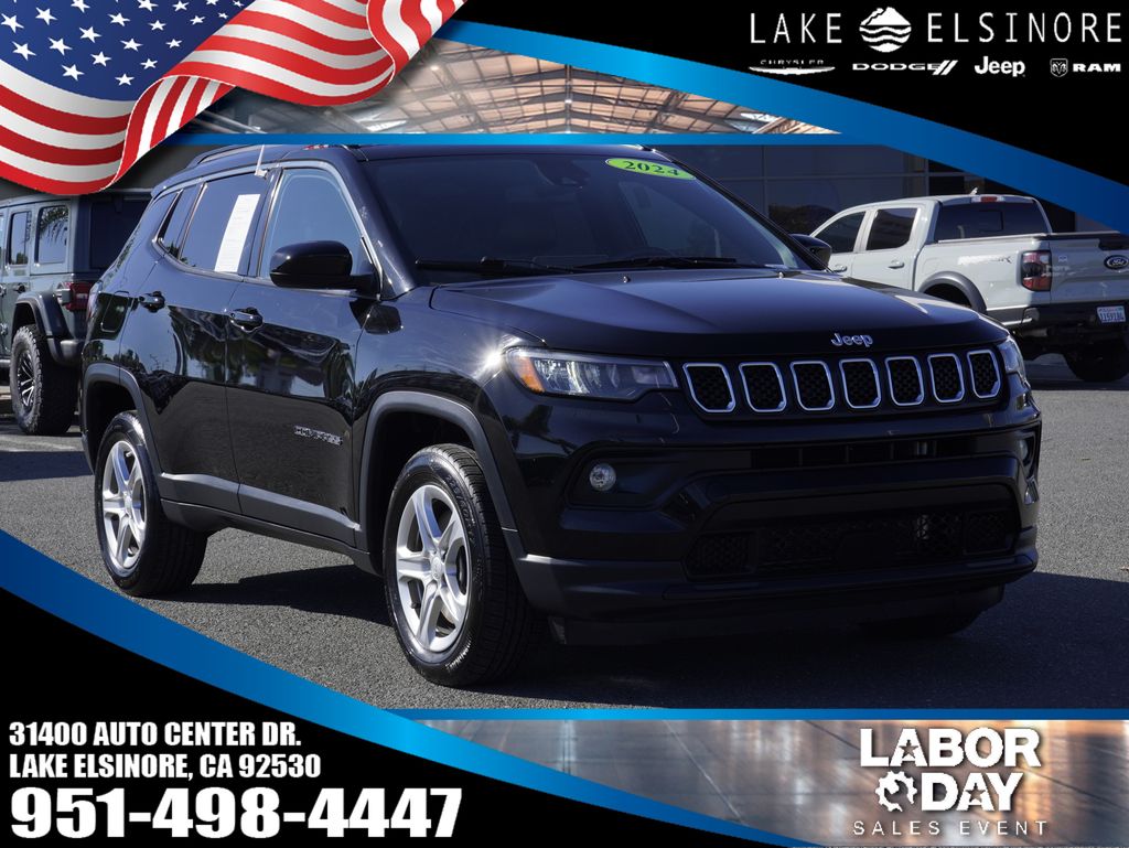 Diamond Black Crystal Pearlcoat 2024 Jeep Compass SUV / Crossover Four-Wheel Drive 8-Speed Automatic