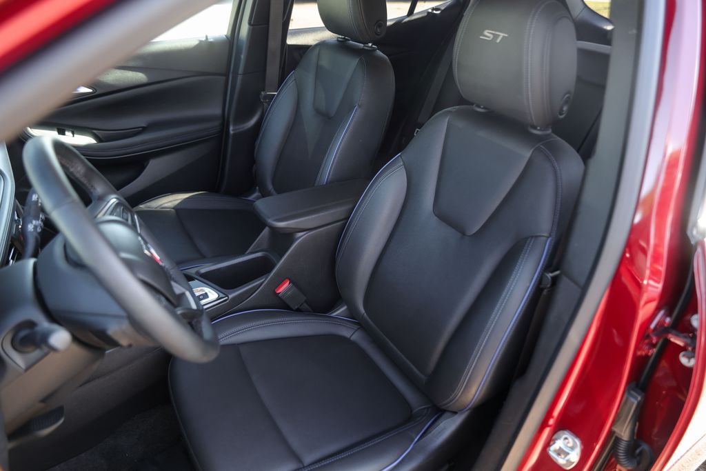 Used Car 2025 Buick Encore Gx  Sport Touring For Sale Under $30,000 In Austin, Texas