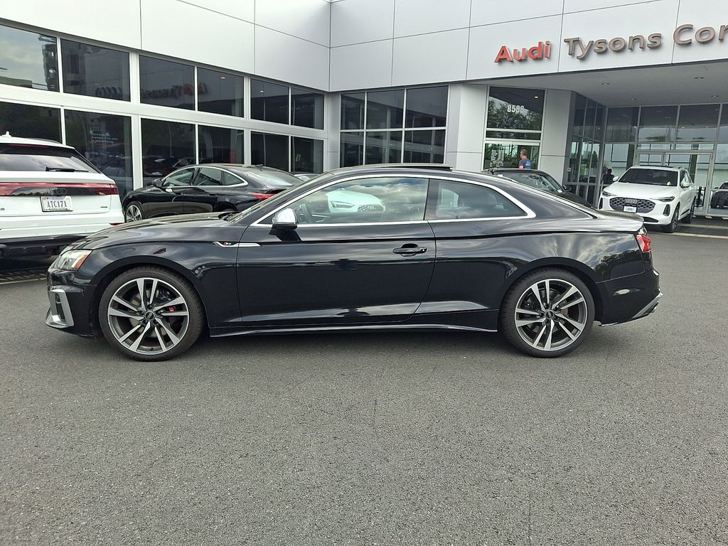 Thumbnail: 2022 Audi S5 - 7