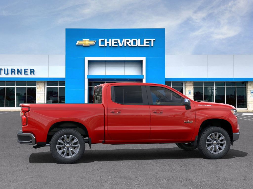 2024 Chevrolet Silverado 1500 LT 5