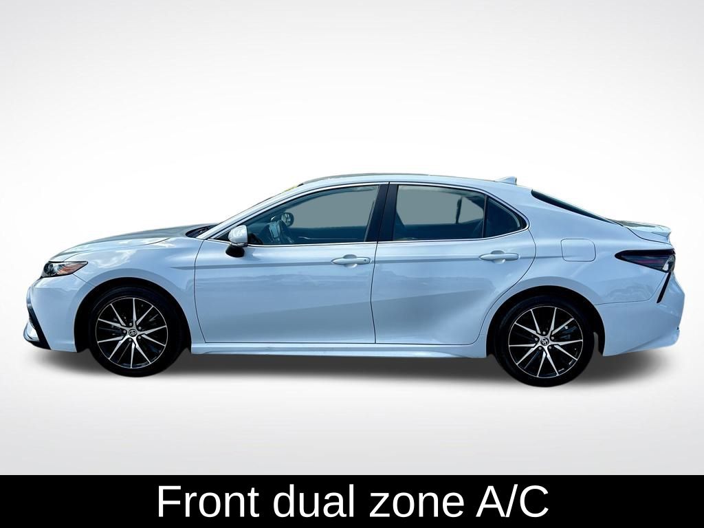 Used 2023 Toyota Camry SE with VIN 4T1G11AK3PU092558 for sale in Miami, FL