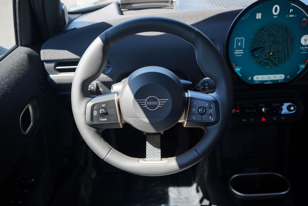 Thumbnail: 2026 MINI Cooper - 9