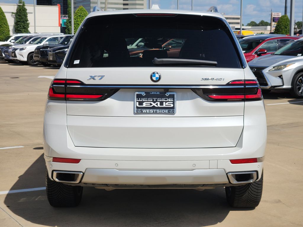 2023 BMW X7 xDrive40i White at Gullo Toyota