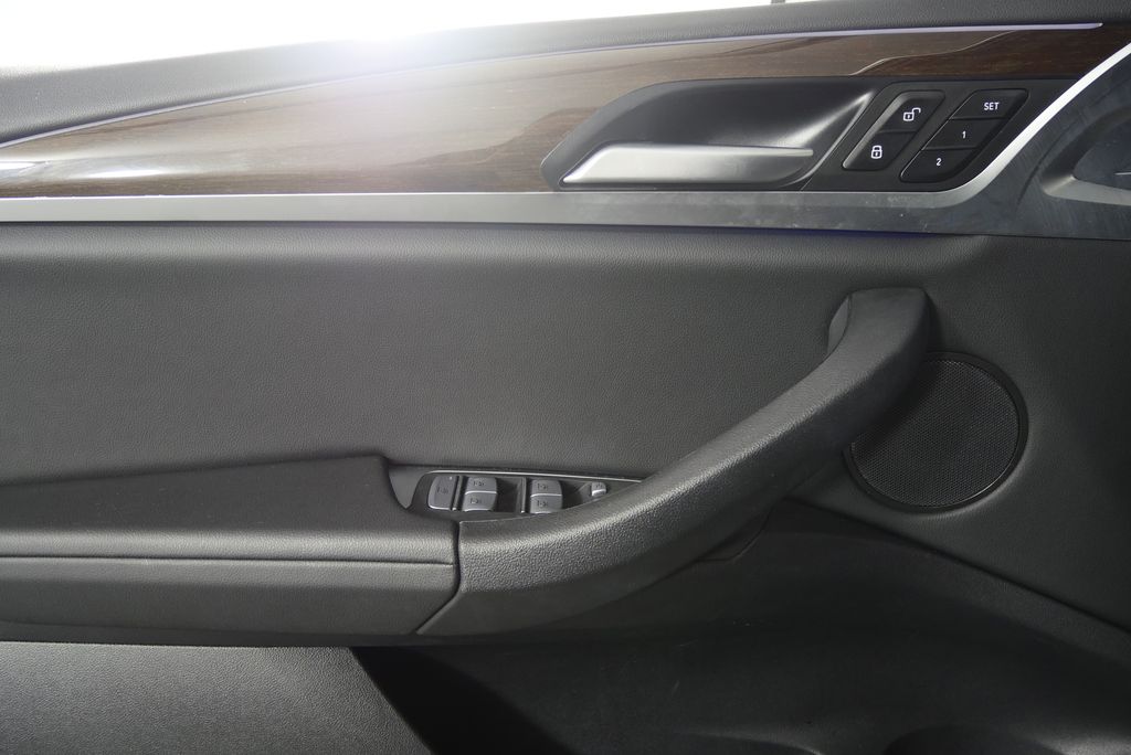 Thumbnail: 2024 BMW X3 - 8