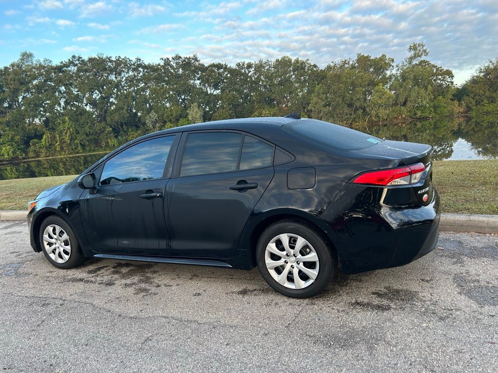 Thumbnail: 2024 Toyota Corolla - 3