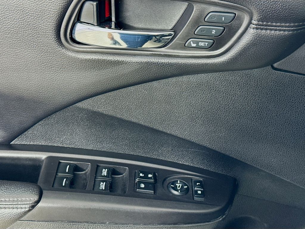 Used Car 2015 Acura Rdx  Technology Package For Sale Under $15,000 In Austin, Texas