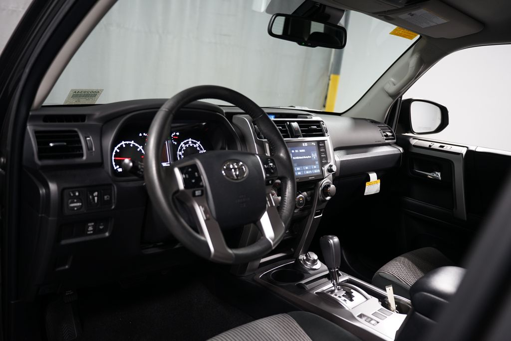 Thumbnail: 2023 Toyota 4Runner - 12